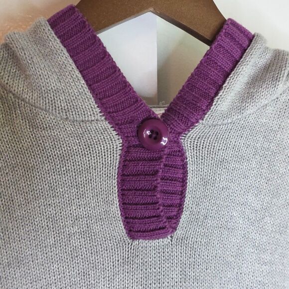 Ruffle Butts Adorable Hooded Gray/Purple Poncho Sweater - Girls 6/7 - Picture 3 of 10